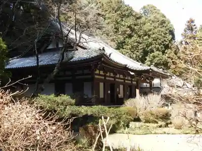岩船寺の本殿・本堂