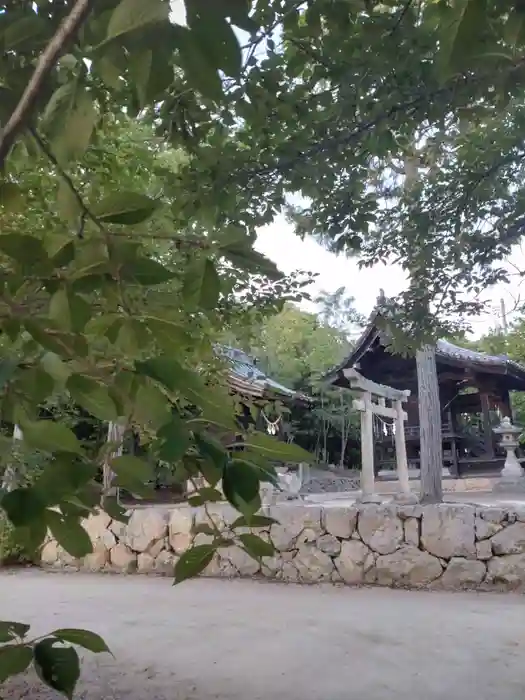 貴船神社の建物その他