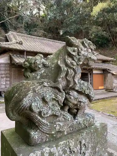 真淨寺の狛犬