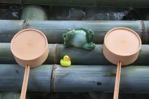 阿久津「田村神社」（郡山市阿久津町）旧社名：伊豆箱根三嶋三社の手水舎