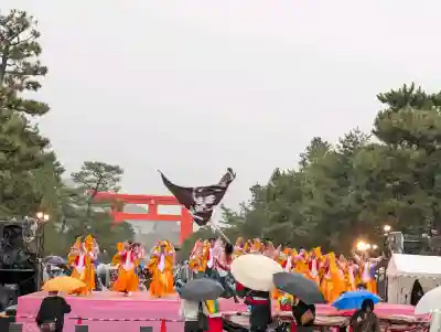 平安神宮の{uncategorized: "未分類", other: "その他", undefined: "問題あり", building: "その他建物", grave: "お墓", sacred_gate: "鳥居", guardian: "狛犬", statue: "像", buddha: "仏像", history: "歴史", nature: "自然", garden: "庭園", animal: "動物", pagoda: "塔", temizu: "手水舎", mountain_gate: "山門・神門", sanctuary: "本殿・本堂", subordinate: "末社・摂社", art: "芸術", scenery: "景色", jizo: "地蔵", ema: "絵馬", goshuin: "御朱印", omikuji: "おみくじ", items: "授与品その他", amulet: "お守り", goshuincho: "御朱印帳", eats: "食事", festival: "お祭り", votive_dance: "神楽", shichigosan: "七五三参", wedding: "結婚式", experience: "体験その他", initially: "初詣", around: "周辺", anti_infection: "感染症対策"}
