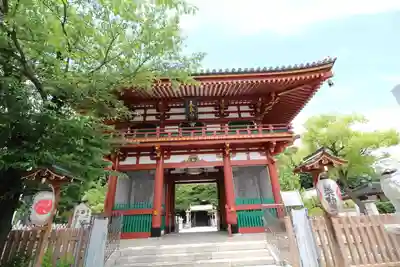 瀧泉寺(目黒不動尊)の山門・神門