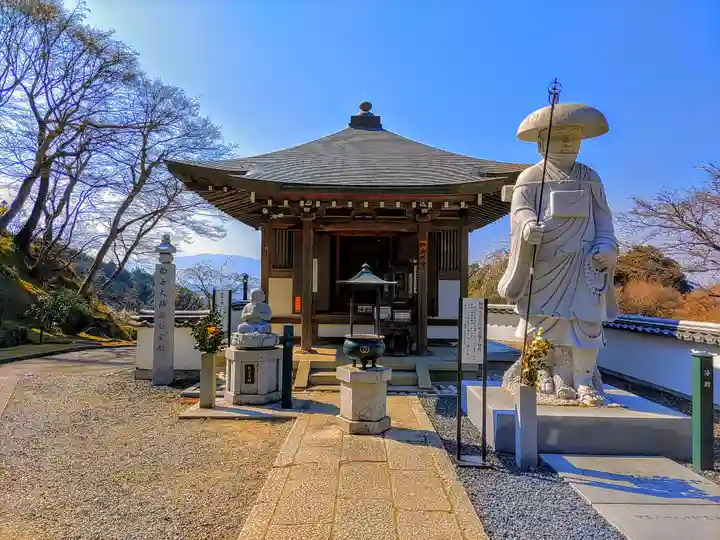 岡寺(龍蓋寺)の末社・摂社