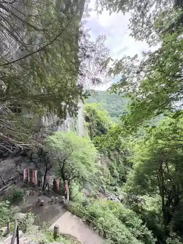灌頂ヶ滝不動明王(徳島県)