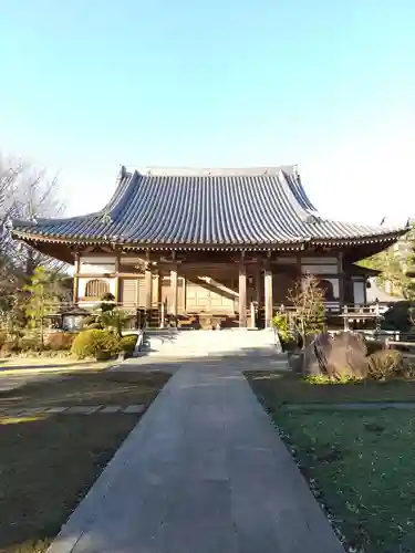 常勝寺の本殿・本堂