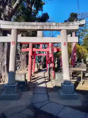 半田稲荷神社の鳥居