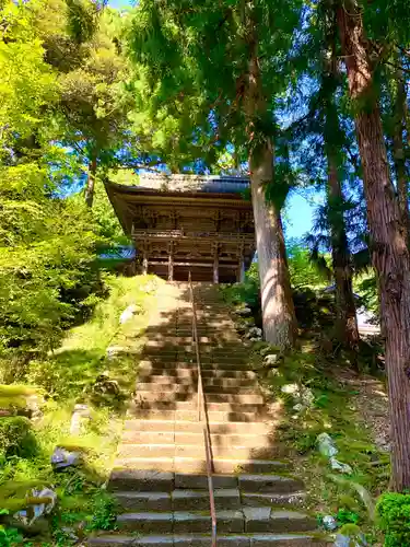 明通寺の山門