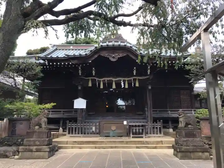 白山神社の本殿・本堂