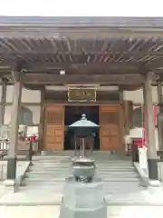 徳善院明王密寺の本殿