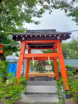 塚越稲荷神社(埼玉県)