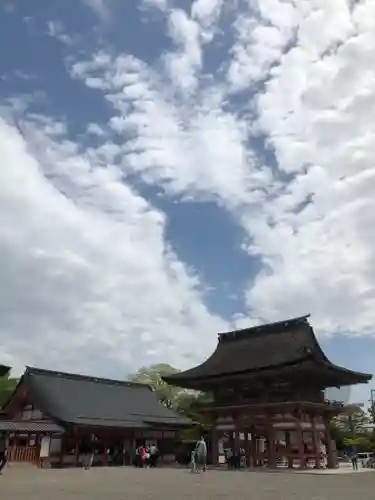 津島神社の山門