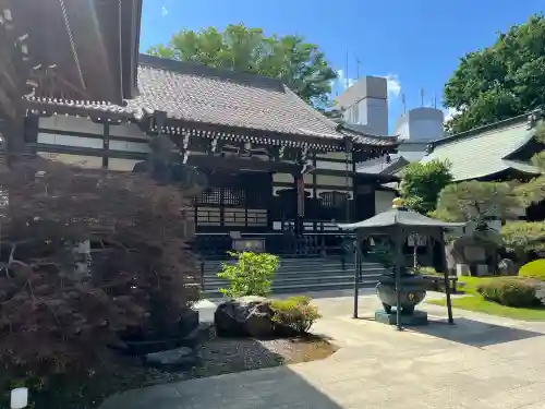 西雲寺の{uncategorized: "未分類", other: "その他", undefined: "問題あり", building: "その他建物", grave: "お墓", sacred_gate: "鳥居", guardian: "狛犬", statue: "像", buddha: "仏像", history: "歴史", nature: "自然", garden: "庭園", animal: "動物", pagoda: "塔", temizu: "手水舎", mountain_gate: "山門・神門", sanctuary: "本殿・本堂", subordinate: "末社・摂社", art: "芸術", scenery: "景色", jizo: "地蔵", ema: "絵馬", goshuin: "御朱印", omikuji: "おみくじ", items: "授与品その他", amulet: "お守り", goshuincho: "御朱印帳", eats: "食事", festival: "お祭り", votive_dance: "神楽", shichigosan: "七五三参", wedding: "結婚式", experience: "体験その他", initially: "初詣", around: "周辺", anti_infection: "感染症対策"}