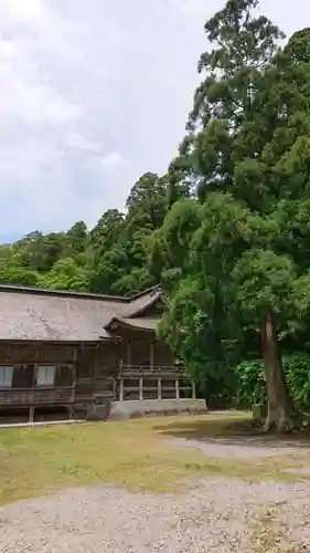 大神山神社奥宮の本殿