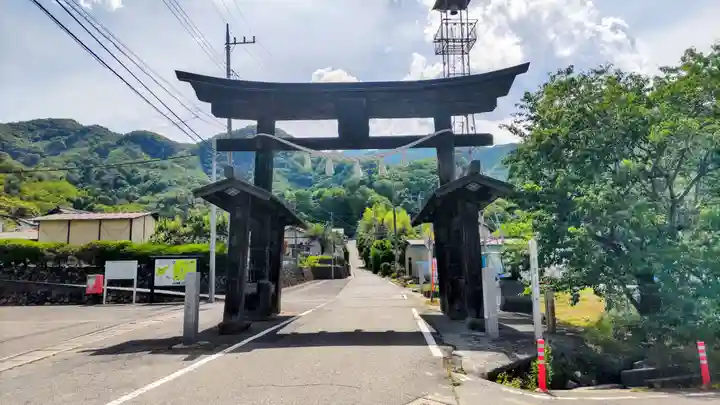 武田八幡宮(山梨県)