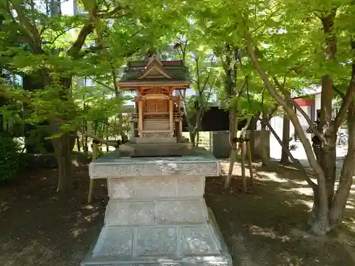 四柱神社の末社