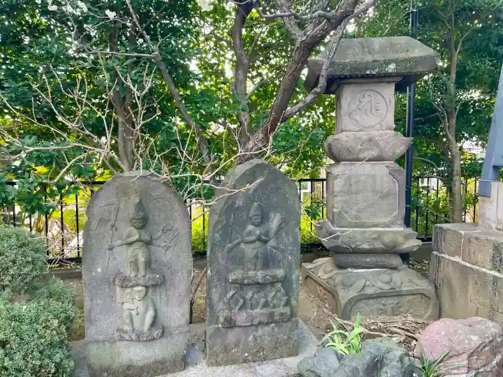 愛染院の{uncategorized: "未分類", other: "その他", undefined: "問題あり", building: "その他建物", grave: "お墓", sacred_gate: "鳥居", guardian: "狛犬", statue: "像", buddha: "仏像", history: "歴史", nature: "自然", garden: "庭園", animal: "動物", pagoda: "塔", temizu: "手水舎", mountain_gate: "山門・神門", sanctuary: "本殿・本堂", subordinate: "末社・摂社", art: "芸術", scenery: "景色", jizo: "地蔵", ema: "絵馬", goshuin: "御朱印", omikuji: "おみくじ", items: "授与品その他", amulet: "お守り", goshuincho: "御朱印帳", eats: "食事", festival: "お祭り", votive_dance: "神楽", shichigosan: "七五三参", wedding: "結婚式", experience: "体験その他", initially: "初詣", around: "周辺", anti_infection: "感染症対策"}