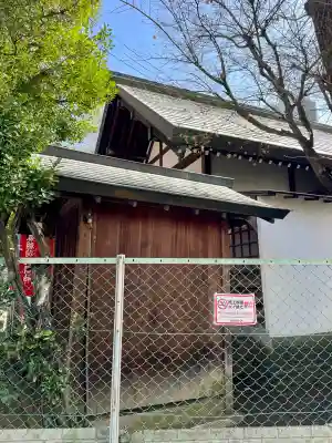 諏訪神社の{uncategorized: "未分類", other: "その他", undefined: "問題あり", building: "その他建物", grave: "お墓", sacred_gate: "鳥居", guardian: "狛犬", statue: "像", buddha: "仏像", history: "歴史", nature: "自然", garden: "庭園", animal: "動物", pagoda: "塔", temizu: "手水舎", mountain_gate: "山門・神門", sanctuary: "本殿・本堂", subordinate: "末社・摂社", art: "芸術", scenery: "景色", jizo: "地蔵", ema: "絵馬", goshuin: "御朱印", omikuji: "おみくじ", items: "授与品その他", amulet: "お守り", goshuincho: "御朱印帳", eats: "食事", festival: "お祭り", votive_dance: "神楽", shichigosan: "七五三参", wedding: "結婚式", experience: "体験その他", initially: "初詣", around: "周辺", anti_infection: "感染症対策"}