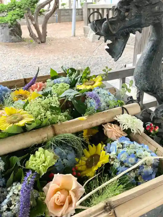 江南神社の手水舎