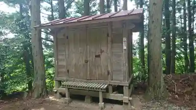 新山神社の末社・摂社