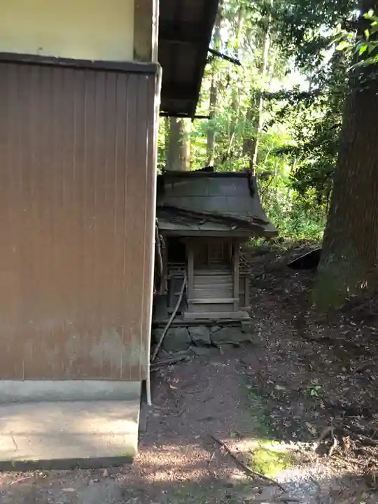 戸神社の末社・摂社