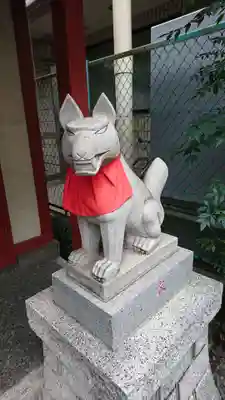 改代稲荷神社の狛犬