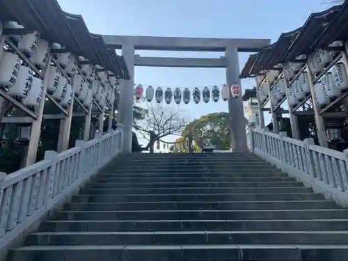 伊勢山皇大神宮の鳥居