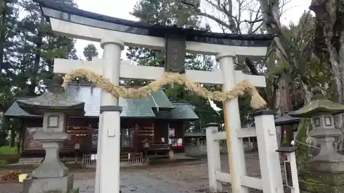 治田神社下の宮(長野県)