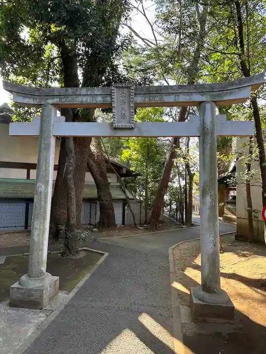 北澤八幡神社の鳥居
