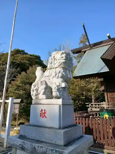 鷲神社の{uncategorized: "未分類", other: "その他", undefined: "問題あり", building: "その他建物", grave: "お墓", sacred_gate: "鳥居", guardian: "狛犬", statue: "像", buddha: "仏像", history: "歴史", nature: "自然", garden: "庭園", animal: "動物", pagoda: "塔", temizu: "手水舎", mountain_gate: "山門・神門", sanctuary: "本殿・本堂", subordinate: "末社・摂社", art: "芸術", scenery: "景色", jizo: "地蔵", ema: "絵馬", goshuin: "御朱印", omikuji: "おみくじ", items: "授与品その他", amulet: "お守り", goshuincho: "御朱印帳", eats: "食事", festival: "お祭り", votive_dance: "神楽", shichigosan: "七五三参", wedding: "結婚式", experience: "体験その他", initially: "初詣", around: "周辺", anti_infection: "感染症対策"}