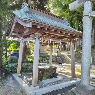 艫神社の手水舎