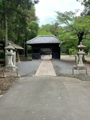 雲井宮郷造神社の{uncategorized: "未分類", other: "その他", undefined: "問題あり", building: "その他建物", grave: "お墓", sacred_gate: "鳥居", guardian: "狛犬", statue: "像", buddha: "仏像", history: "歴史", nature: "自然", garden: "庭園", animal: "動物", pagoda: "塔", temizu: "手水舎", mountain_gate: "山門・神門", sanctuary: "本殿・本堂", subordinate: "末社・摂社", art: "芸術", scenery: "景色", jizo: "地蔵", ema: "絵馬", goshuin: "御朱印", omikuji: "おみくじ", items: "授与品その他", amulet: "お守り", goshuincho: "御朱印帳", eats: "食事", festival: "お祭り", votive_dance: "神楽", shichigosan: "七五三参", wedding: "結婚式", experience: "体験その他", initially: "初詣", around: "周辺", anti_infection: "感染症対策"}