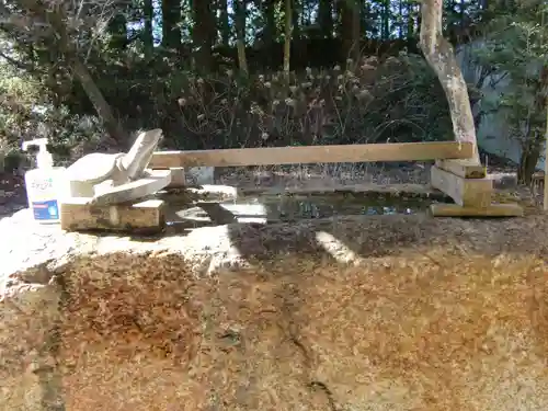 亀岡八幡宮の手水舎