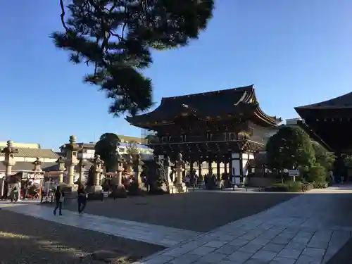 成田山新勝寺の末社