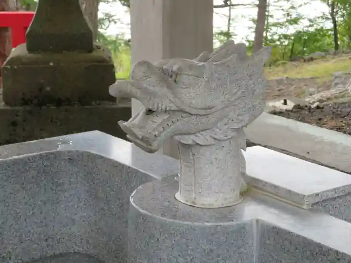 冨士山小御嶽神社の手水舎