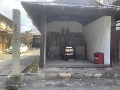 西蓮寺の末社・摂社