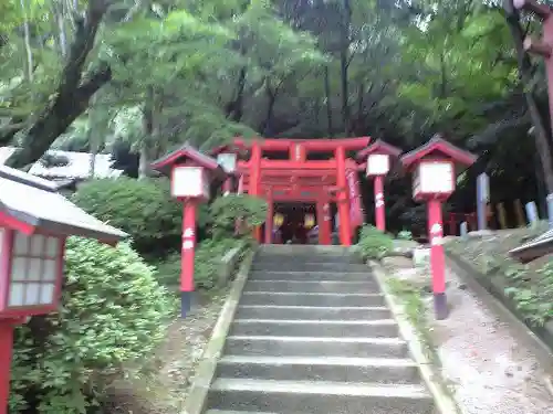 宮地嶽神社の鳥居