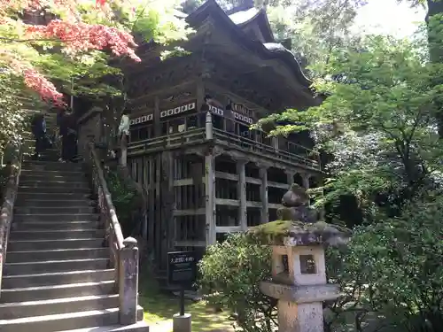 那谷寺の本殿