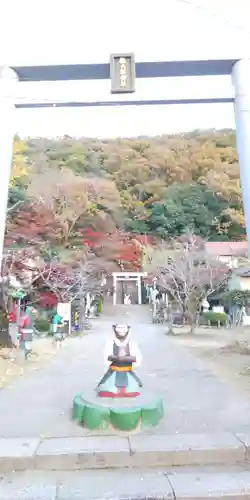 桃太郎神社（栗栖）の狛犬