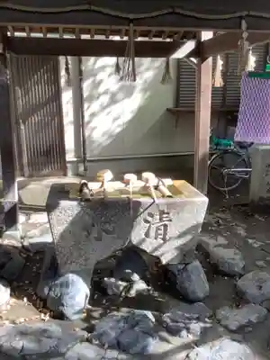 下中八幡宮の手水舎