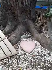 三輪神社の建物その他