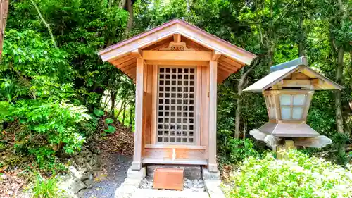 高宮神社の末社