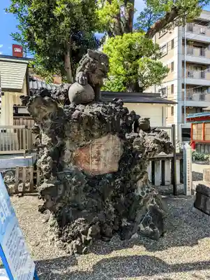 お三の宮日枝神社の狛犬
