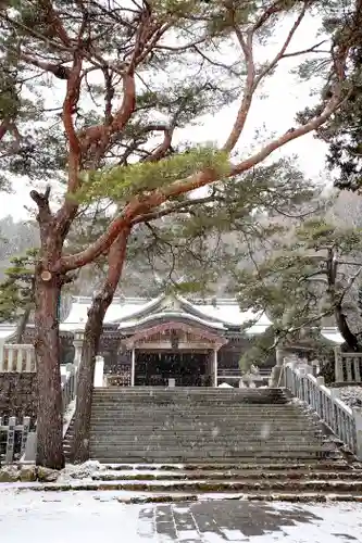 函館八幡宮の本殿