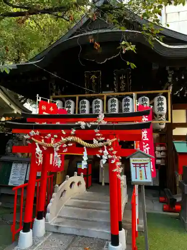 露天神社（お初天神）の{uncategorized: "未分類", other: "その他", undefined: "問題あり", building: "その他建物", grave: "お墓", sacred_gate: "鳥居", guardian: "狛犬", statue: "像", buddha: "仏像", history: "歴史", nature: "自然", garden: "庭園", animal: "動物", pagoda: "塔", temizu: "手水舎", mountain_gate: "山門・神門", sanctuary: "本殿・本堂", subordinate: "末社・摂社", art: "芸術", scenery: "景色", jizo: "地蔵", ema: "絵馬", goshuin: "御朱印", omikuji: "おみくじ", items: "授与品その他", amulet: "お守り", goshuincho: "御朱印帳", eats: "食事", festival: "お祭り", votive_dance: "神楽", shichigosan: "七五三参", wedding: "結婚式", experience: "体験その他", initially: "初詣", around: "周辺", anti_infection: "感染症対策"}
