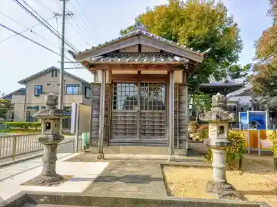 信照寺の末社・摂社