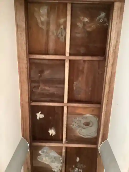 安楽寺(仙養山)の本殿・本堂