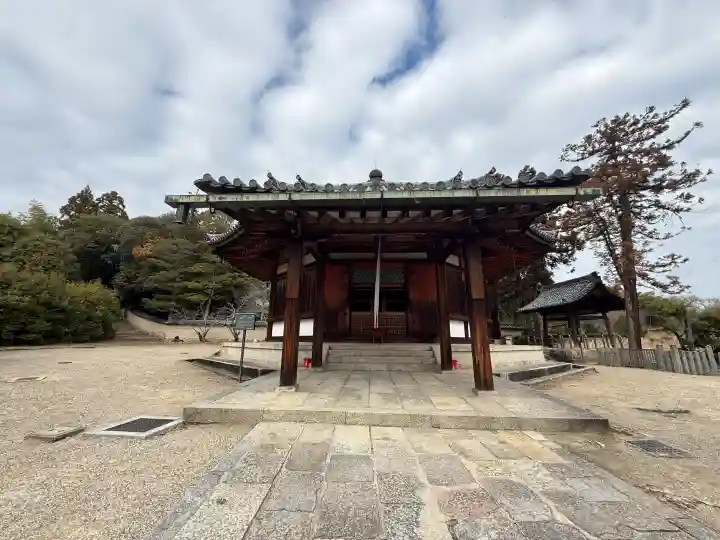 法隆寺 西円堂の{uncategorized: "未分類", other: "その他", undefined: "問題あり", building: "その他建物", grave: "お墓", sacred_gate: "鳥居", guardian: "狛犬", statue: "像", buddha: "仏像", history: "歴史", nature: "自然", garden: "庭園", animal: "動物", pagoda: "塔", temizu: "手水舎", mountain_gate: "山門・神門", sanctuary: "本殿・本堂", subordinate: "末社・摂社", art: "芸術", scenery: "景色", jizo: "地蔵", ema: "絵馬", goshuin: "御朱印", omikuji: "おみくじ", items: "授与品その他", amulet: "お守り", goshuincho: "御朱印帳", eats: "食事", festival: "お祭り", votive_dance: "神楽", shichigosan: "七五三参", wedding: "結婚式", experience: "体験その他", initially: "初詣", around: "周辺", anti_infection: "感染症対策"}