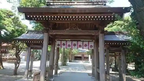黒磯神社の山門・神門