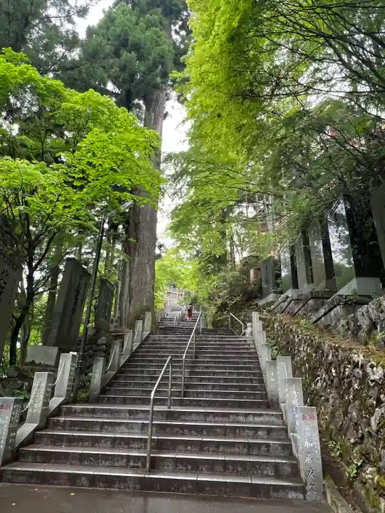 武蔵御嶽神社(東京都)