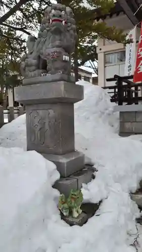 豊平神社の狛犬